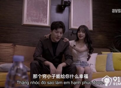 Clip cô gái hiến thân để được đóng phim