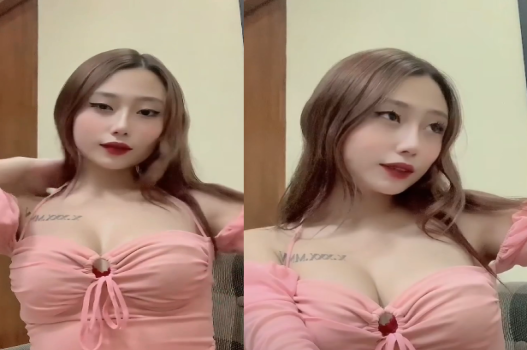 Kín đáo gặp bạn thân người yêu ngay trước cửa